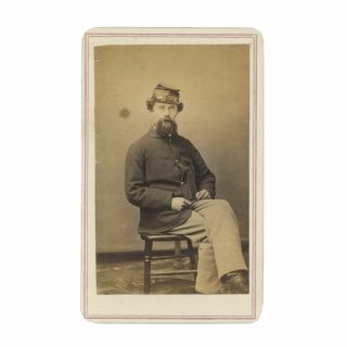Civil War Cdv Of Seated Union Soldier