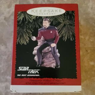 Hallmark Ornament Commander William T.  Riker Star Trek The Next Generation