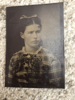 Old Vintage Antique Tintype Photo Young Teenage Woman Girl Plaid Lady Photograph