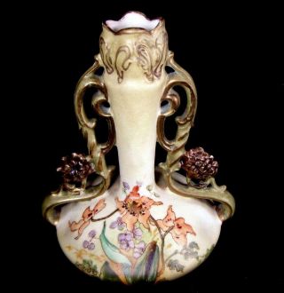C1900 Art Nouveau Ernst Wahliss Turn Teplitz Floral Handled Vase 2615