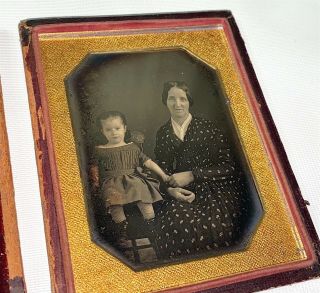 Rare Antique Victorian American Mother & Child,  1/4 Plate Daguerreotype Photo Us