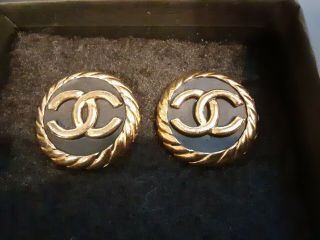 Authentic Vintage Chanel Cc Logo Gold And Black Earings