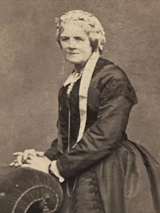 Victorian CDV Photo Old Woman In Bonnet,  Full Length Image - Edinburgh 3