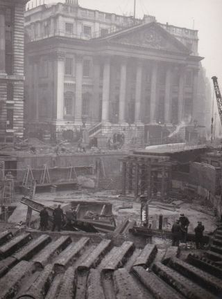 Press Photo Ww2 Royal Engineers Bomb Damage Bank Of England 1.  2.  1941 E