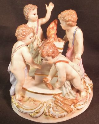 19th C.  Meissen Porcelain Group Figurine 4 Putto Tend Fire On Altar 2453