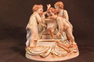 19TH C.  MEISSEN PORCELAIN GROUP FIGURINE 4 PUTTO TEND FIRE ON ALTAR 2453 3