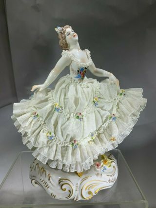 Elegant Lovely Capodimonte Porcelain Lace Figurine The Whtie Countess