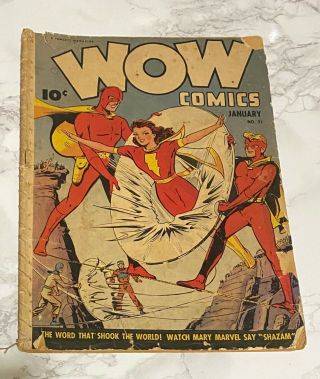 Wow Comics.  21 1944.  Mary Marvel.  Commander Yank.  Fawcett Usa.