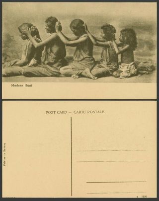 India Old Postcard Madras Hunt Native Women Girls Hunting For Lice Louse In Hair