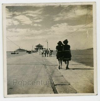 Ww2 Vintage Photograph 1940s China Tsingtao Pier Temple Qingdao Sharp Photo