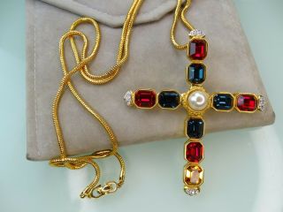 Christian Dior Vtg Emerald Cut Gemstone Crystal Maltese Cross 30 " Gold Necklace