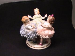 Mz Irish Dresden Lace Little Girls Figurines " Ring Around The Rosie "