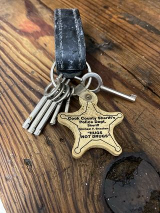 Vintage Obsolete Chicago Cook County Handcuff Keys (6)