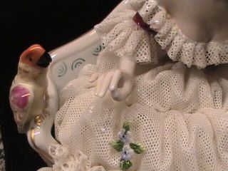Schaubach Unterweissbach Dresden Lace Figurine Lady On Sofa With Parrot Bird 5
