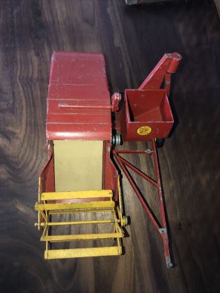 Vintage Reuhl Massey Harris Clipper Combine Pull Type Farm Toy