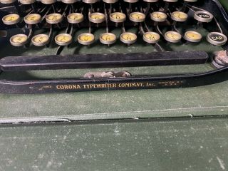 Vtg Antique Corona 3 Standard Portable Folding Typewriter W/Case paperwork 20s 3