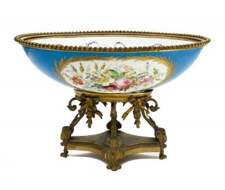 Sevres Style French Porcelain and Gilt Bronze Footed Oval Bowl,  circa 1900 4