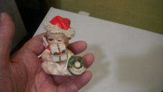 Vintage Napco Christmas Angel W/ Present & Wreath Child Angel 2 5/8 " Figurine
