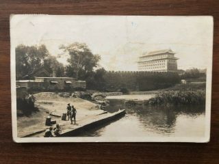 China Old Postcard Chinese Gate Wall River People Peking To Germany 1911