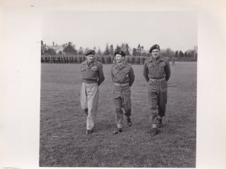 Press Photo Ww2 Gen Montgomery & Hacket & Barker 1st Airborne 14.  3.  44