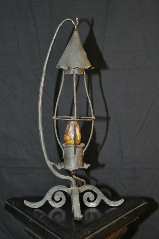 Wrought Iron American Arts & Crafts / Mission Table Lamp