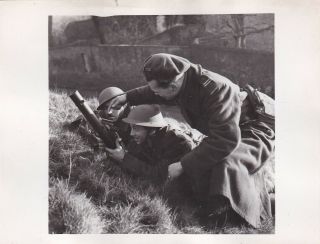 Press Photo Ww2 Yugoslav Army Unit In Training In Scotland 3.  1.  1942 (4)