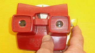 Rare RED Model ' E ' Viewmaster Stereo Stereoscopic Bakelite Viewer.  Made Belgium 2