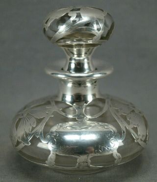 Early 20th Century Art Nouveau Floral Silver Overlay Clear Glass Perfume Bottle