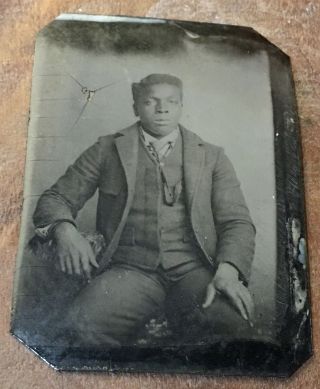 Antique Tintype Photography Of A Man Daguerreotype