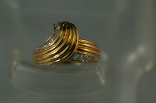 Gorgeous Vintage 18k Yellow Gold & Diamonds Ring,  4.  6 Grams,  Size 6.  5.