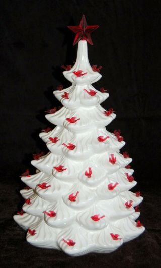 Vintage Atlantic Mold White Ceramic Christmas Tree Red Birds Star 17 " Tall 70 