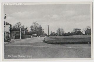 Early Postcard,  Kent,  Meopham Green,  The Green,  Old Houses,  View,