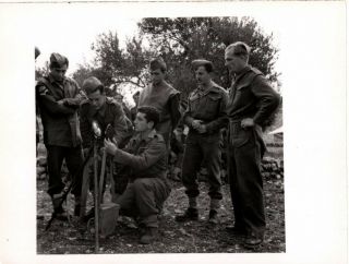 Press Photo Ww2 Greek Brigade Signallers Using Heliograph 21.  4.  1943 (1)