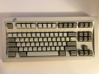 Vintage Computer Keyboard: Ibm Model M 84 - Key Space Saver