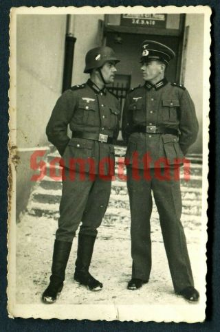 C8 Ww2 German Photo Of Wehrmacht Soldiers With Helmet In Field Tunic