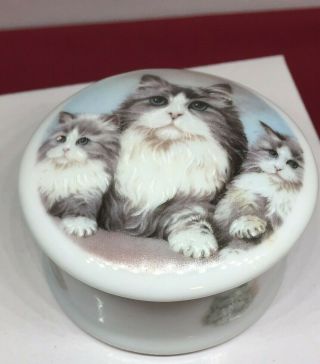 Small Round 3 Persian Cats Mom & Babies Porcelain Trinket Box,  1 3/4 " Diameter