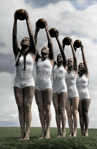 Ww2 Photo Picture Young Women League Of German Girls Deutscher Mädel 1940 249
