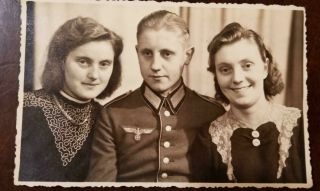 Ww2 Wwii German Army Military Soldier Family Photo Photograph Postcard