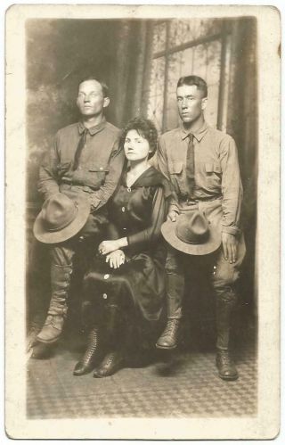 World War 1 Ww1 Era U.  S.  Army Soldiers With Woman Rppc Real Photo C.  1918