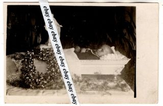 1920/1930 - S Little Boy Post Mortem Open Coffin Christ Vintage Photo European