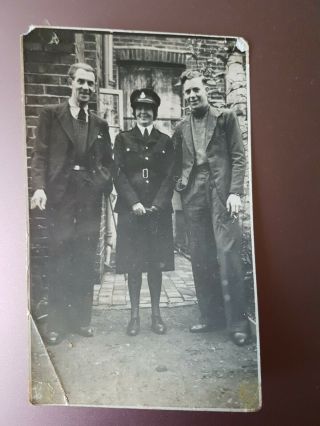 Ww2 Home Front,  Lady Police Officer,  Wpc & Friends.  Photo 12x8cm App