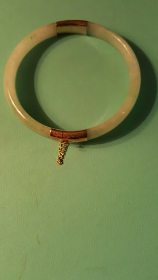 Vintage Chinese 14k Gold Green Jade Hinged Bangle Bracelet 69mm