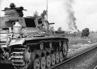 German Panzer Tank Firing Canon 5 " X 7 " World War Ii Ww 2 Photo 692