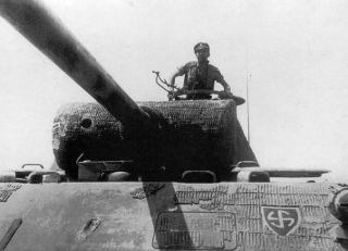 German Panther Tank Turret German 5 " X 7 " World War Ii Photo 418