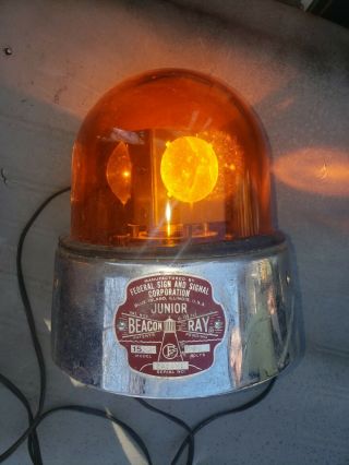 Vintage Federal Signal Junior Beacon Ray Model 15 - 12 Volt