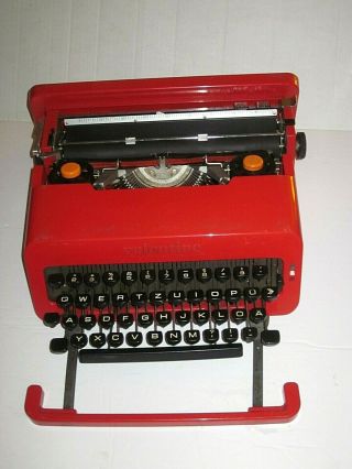 Rare Red Olivetti Valentine Vintage Typewriter And Case