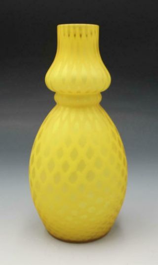 Antique Yellow Mother Of Pearl Diamond Quilted Cased Satin Glass Vase 8.  5 "