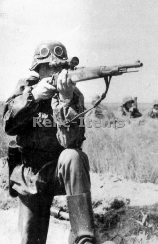 Ww2 Picture Photo German Sniper K98 Mauser Firing In Battlefront 0278