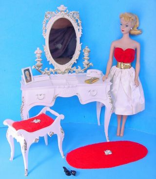 1960 Blonde 4 Ponytail Barbie Doll In 977 Silken Flame W Vanity & Bench Set