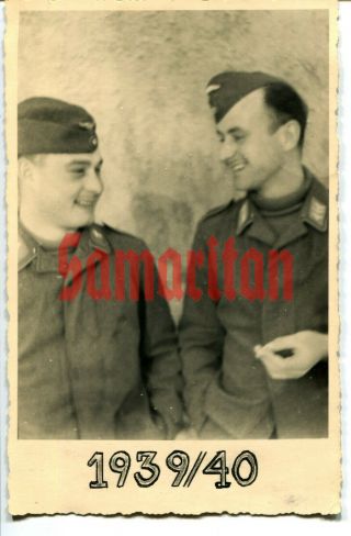 B19/1 Ww2 German Wehrmacht Luftwaffe Soldiers In Field Tunic Postcard